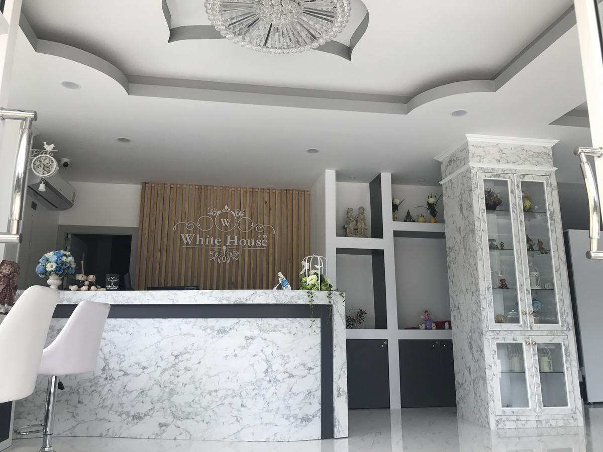 White House By 88 Hotel Панг Нга Екстериор снимка